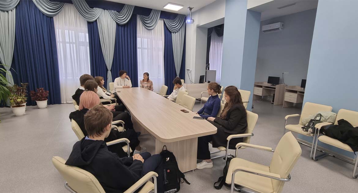 Семинар для учащихся школ Кировского района г.Саратова 